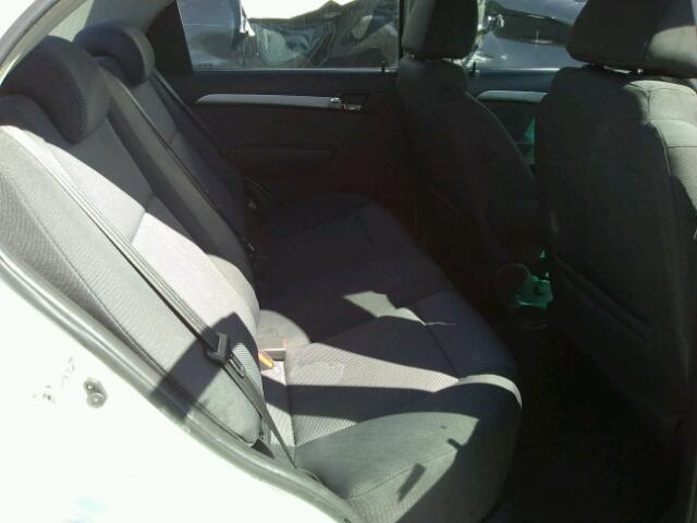 KL1TD5DE3BB233437 - 2011 CHEVROLET AVEO LS WHITE photo 6