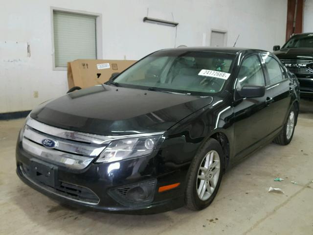 3FAHP0GA8BR109666 - 2011 FORD FUSION S BLACK photo 2