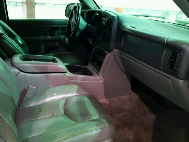 1GKEK13T35J245781 - 2005 GMC YUKON WHITE photo 5