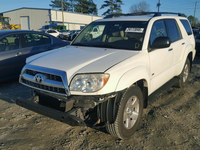 JTEZU14R478077312 - 2007 TOYOTA 4RUNNER SR WHITE photo 2