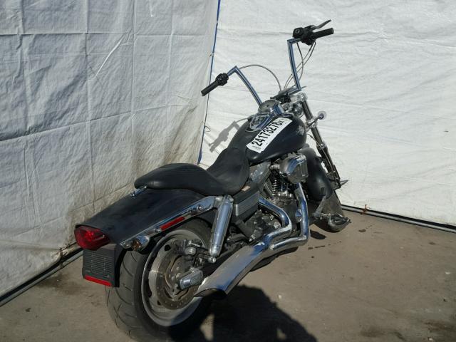 1HD1GY4518K314064 - 2008 HARLEY-DAVIDSON FXDF GRAY photo 4