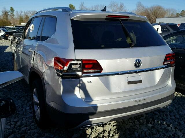 1V2CR2CA9JC517461 - 2018 VOLKSWAGEN ATLAS SE SILVER photo 3