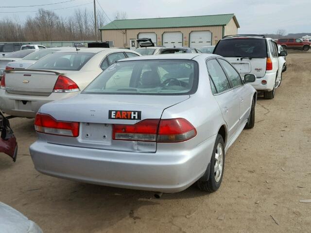 1HGCG56611A109596 - 2001 HONDA ACCORD EX SILVER photo 4