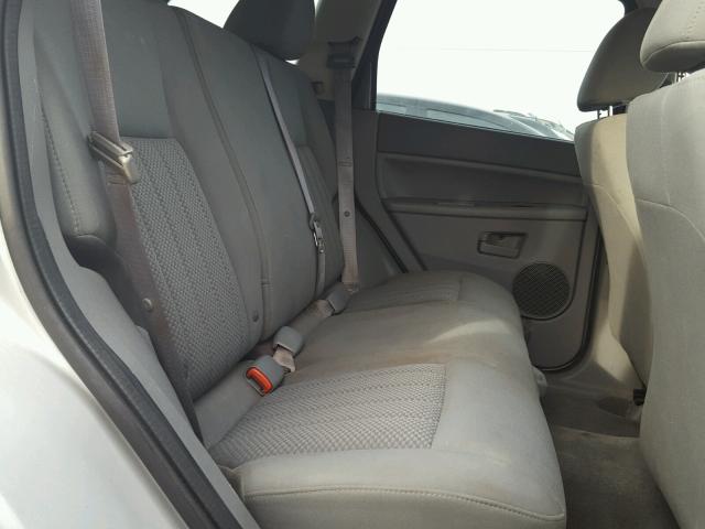 1J4GS48K95C663380 - 2005 JEEP GRAND CHER SILVER photo 6