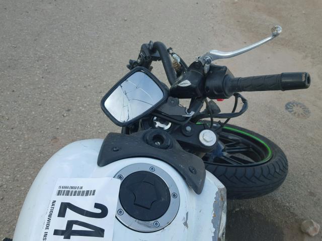 JKAENEB14FDA04304 - 2015 KAWASAKI EN650 B 白色 照片 5