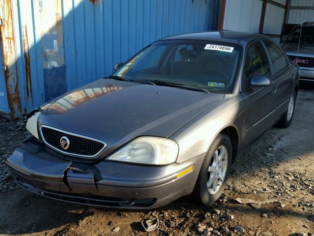 1MEFM50U92A605807 - 2002 MERCURY SABLE GS GRAY photo 2