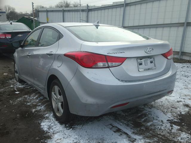 5NPDH4AE5DH227401 - 2013 HYUNDAI ELANTRA GL SILVER photo 3