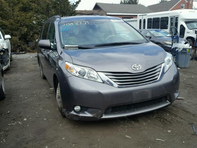 5TDYK3DC8ES428745 - 2014 TOYOTA SIENNA XLE GRAY photo 1