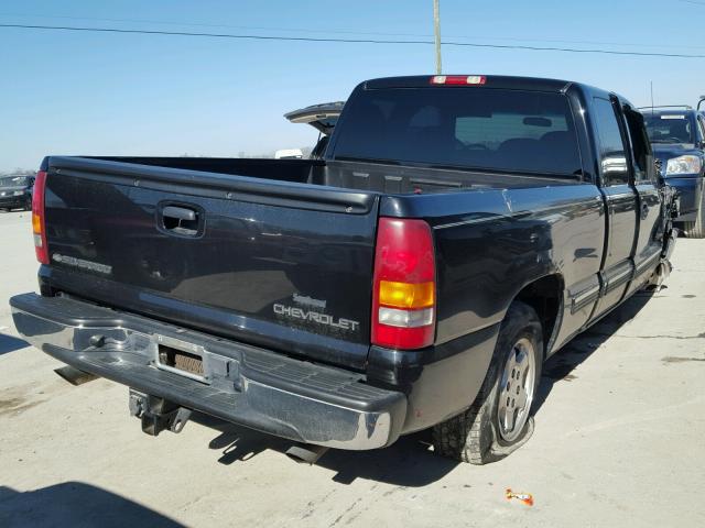 2GCEC19TX21425605 - 2002 CHEVROLET SILVERADO BLACK photo 4