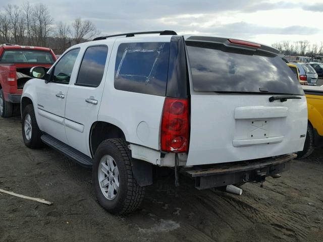 1GKFK13087R249324 - 2007 GMC YUKON WHITE photo 3