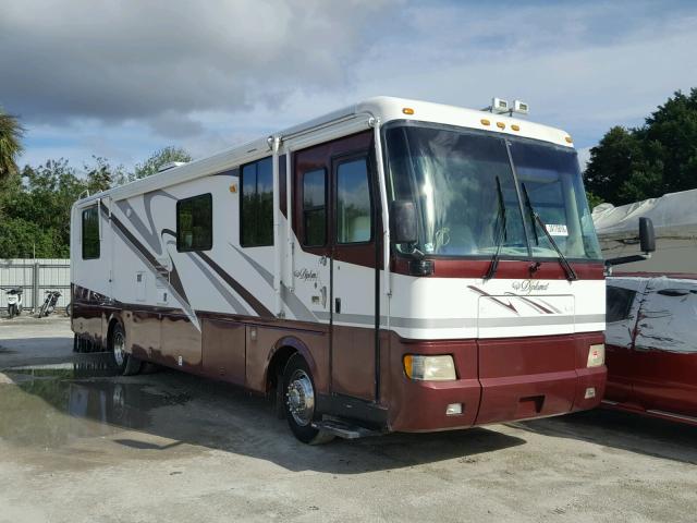 1RF120518X2006071 - 1999 ROADMASTER RAIL DYANASTER TWO TONE photo 1