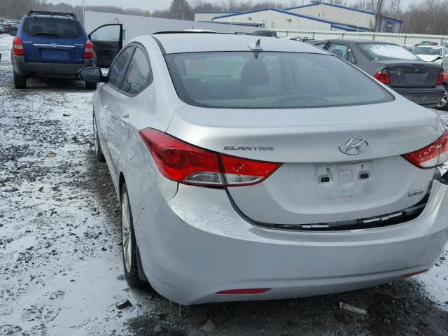 KMHDH4AE6DU697230 - 2013 HYUNDAI ELANTRA GL SILVER photo 3