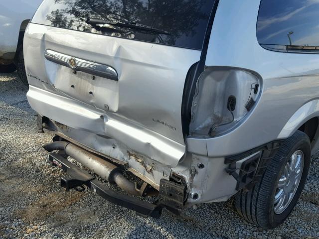 2A8GP64L77R194178 - 2007 CHRYSLER TOWN & COU SILVER photo 9