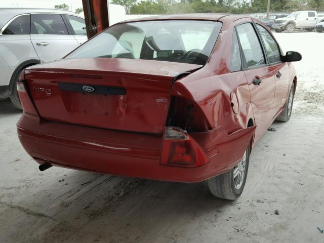 1FAFP34N67W341400 - 2007 FORD FOCUS ZX4 RED photo 4