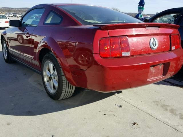 1ZVHT80N995135625 - 2009 FORD MUSTANG RED photo 3