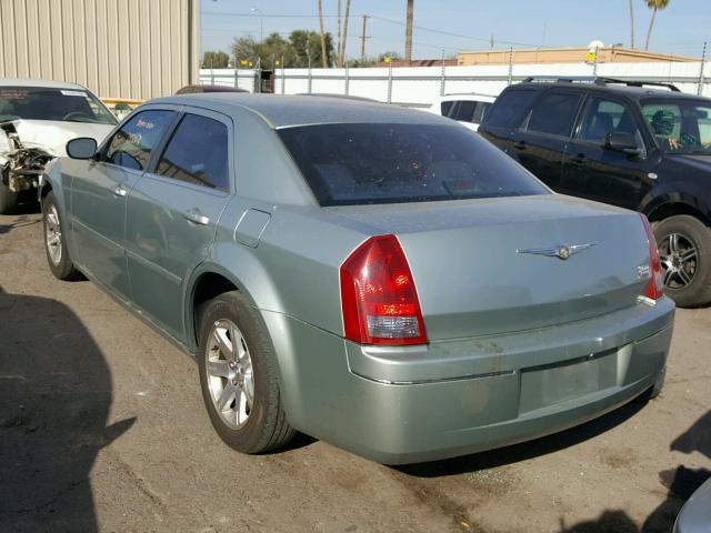 2C3AA53G55H685708 - 2005 CHRYSLER 300 TOURIN GREEN photo 3