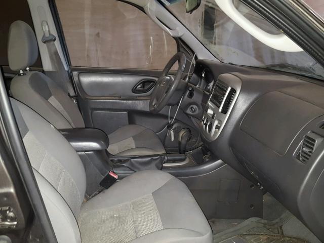 1FMYU93167KB68008 - 2007 FORD ESCAPE XLT GRAY photo 5