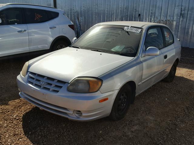 KMHCG35C03U252000 - 2003 HYUNDAI ACCENT GL SILVER photo 2