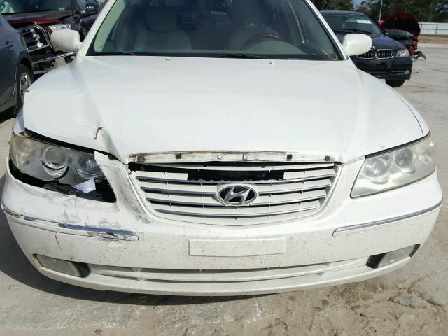 KMHFC46F76A081520 - 2006 HYUNDAI AZERA SE WHITE photo 9