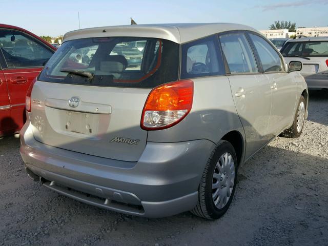 2T1KR32E13C047332 - 2003 TOYOTA MATRIX SILVER photo 4