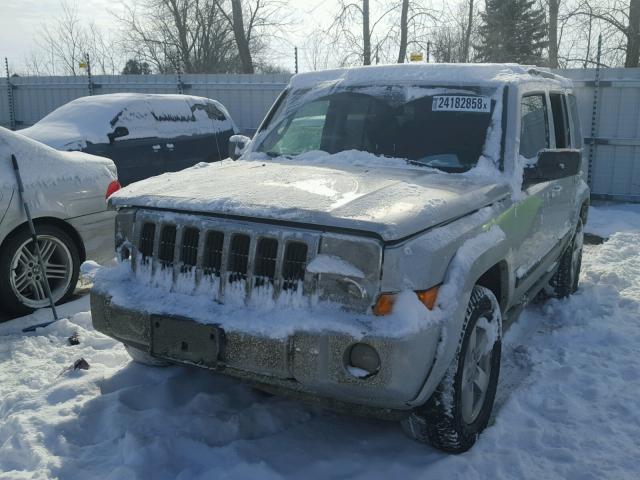 1J8HG48K38C146245 - 2008 JEEP COMMANDER ნაცრისფერი ფოტო 2