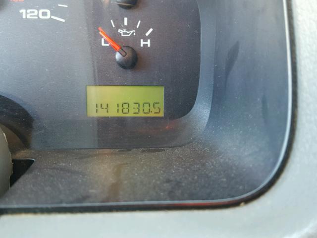 1FTPX02505KC49820 - 2005 FORD F150 GRAY photo 8