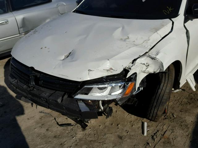 3VW1K7AJ6DM286385 - 2013 VOLKSWAGEN JETTA BASE თეთრი ფოტო 9