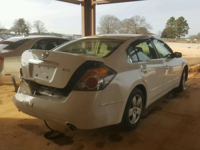 1N4AL21E58C186491 - 2008 NISSAN ALTIMA 2.5 WHITE photo 4