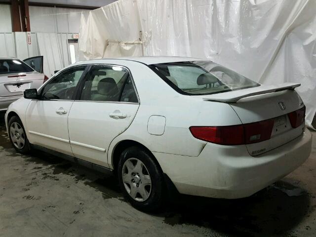 1HGCM56435A196981 - 2005 HONDA ACCORD LX WHITE photo 3