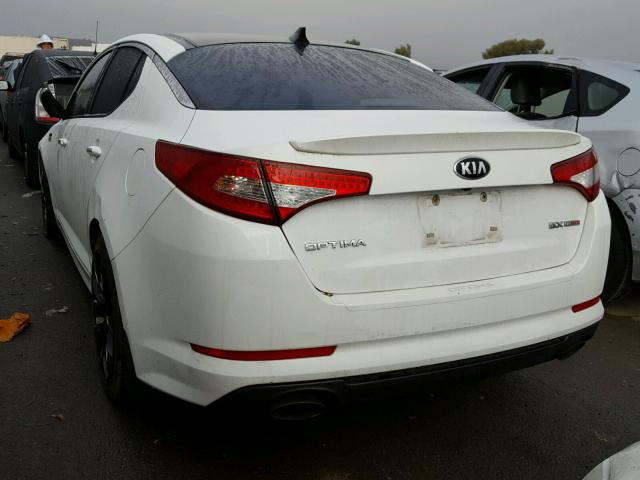 5XXGR4A62DG187373 - 2013 KIA OPTIMA SX WHITE photo 3