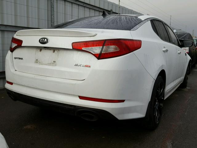 5XXGR4A62DG187373 - 2013 KIA OPTIMA SX WHITE photo 4