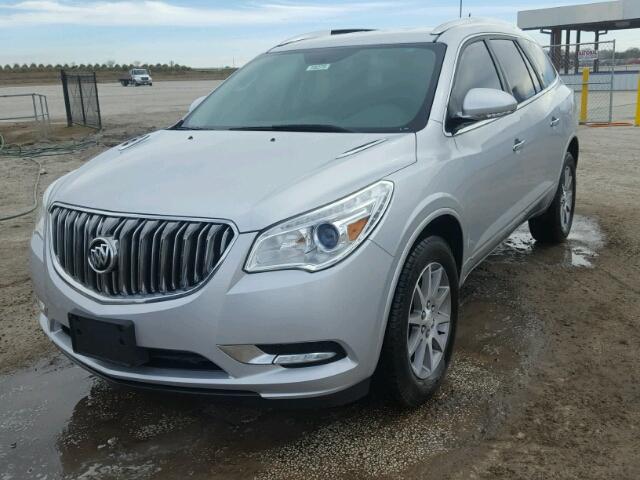 5GAKRBKD7HJ254774 - 2017 BUICK ENCLAVE SILVER photo 2