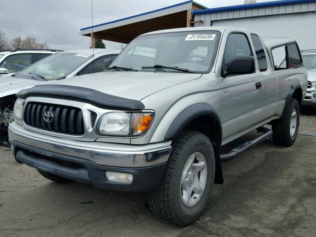 5TEWN72N33Z294219 - 2003 TOYOTA TACOMA XTR SILVER photo 2