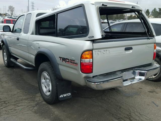 5TEWN72N33Z294219 - 2003 TOYOTA TACOMA XTR SILVER photo 3