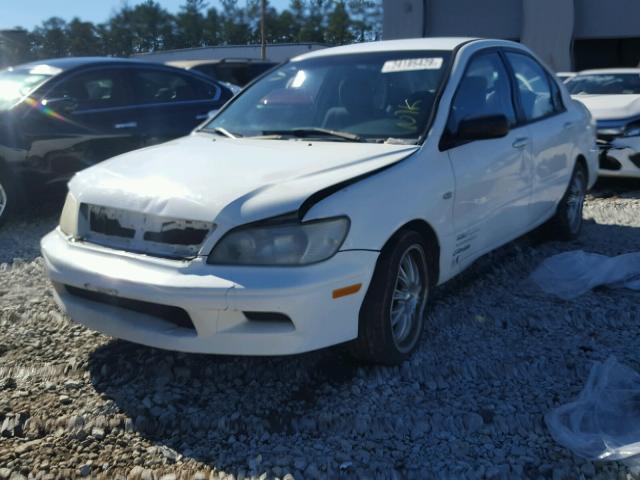 JA3AJ26EX3U014631 - 2003 MITSUBISHI LANCER ES WHITE photo 2