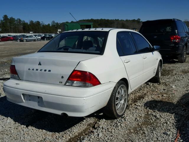 JA3AJ26EX3U014631 - 2003 MITSUBISHI LANCER ES WHITE photo 4