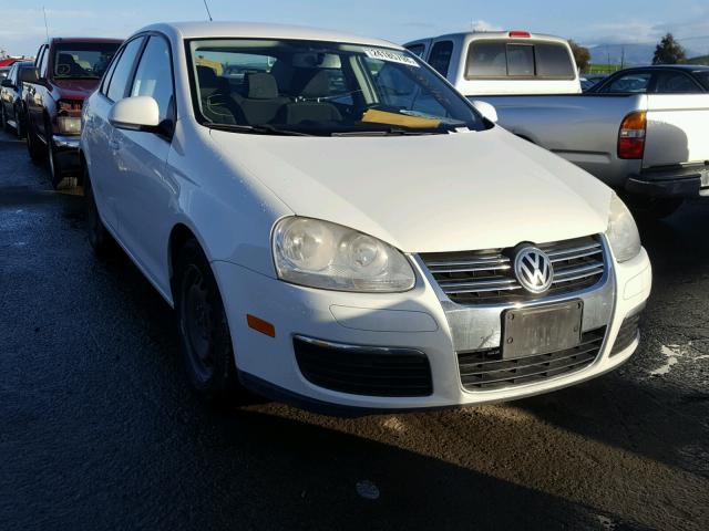 3VWJZ71K98M121599 - 2008 VOLKSWAGEN JETTA S WHITE photo 1