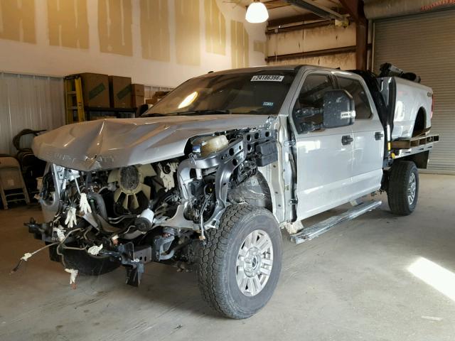 1FT7W2B61HED91684 - 2017 FORD F250 SUPER SILVER photo 2