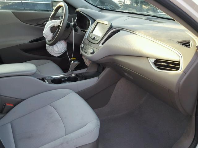 1G1ZC5ST4HF237482 - 2017 CHEVROLET MALIBU LS WHITE photo 5