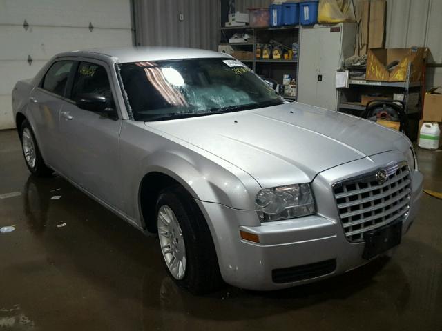 2C3KA43R57H806403 - 2007 CHRYSLER 300 SILVER photo 1