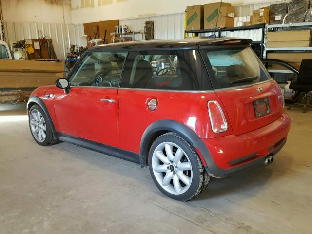 WMWRE33526TN28189 - 2006 MINI COOPER S RED photo 3