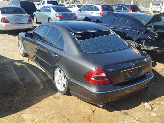 WDBUF76J04A566845 - 2004 MERCEDES-BENZ E 55 AMG GRAY photo 3