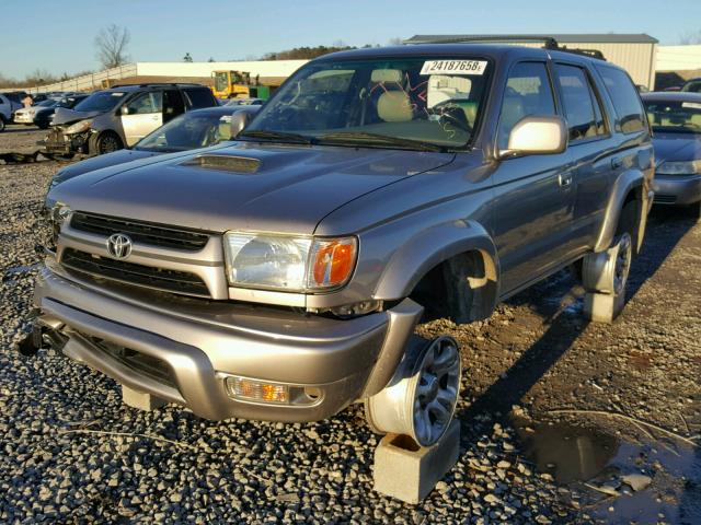 JT3GN86R420251616 - 2002 TOYOTA 4RUNNER SR GRAY photo 2