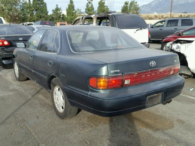 JT2GK13E2R0019368 - 1994 TOYOTA CAMRY XLE GREEN photo 3