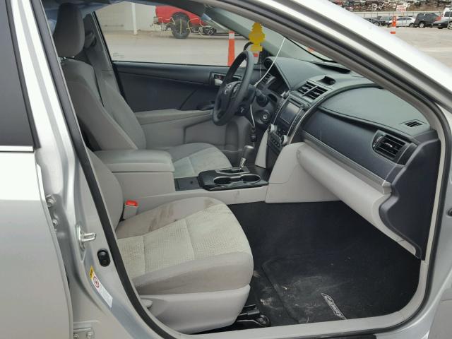 4T4BF1FK6ER339420 - 2014 TOYOTA CAMRY L SILVER photo 5