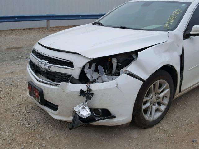 1G11F5SR3DF160865 - 2013 CHEVROLET MALIBU 2LT WHITE photo 9