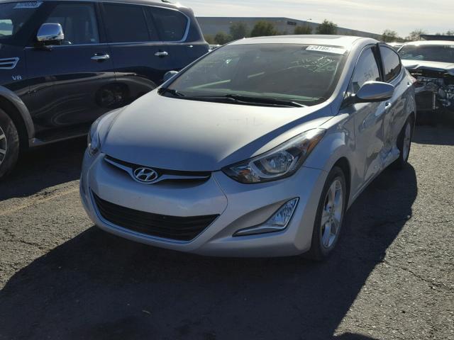 KMHDH4AE0GU490725 - 2016 HYUNDAI ELANTRA SE SILVER photo 2