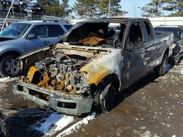 1FTPX14505FB58218 - 2005 FORD F150 Gümüş fotoğraf 2