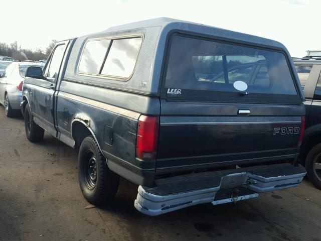 2FTDF15N8NCB04617 - 1992 FORD F150 GRAY photo 3