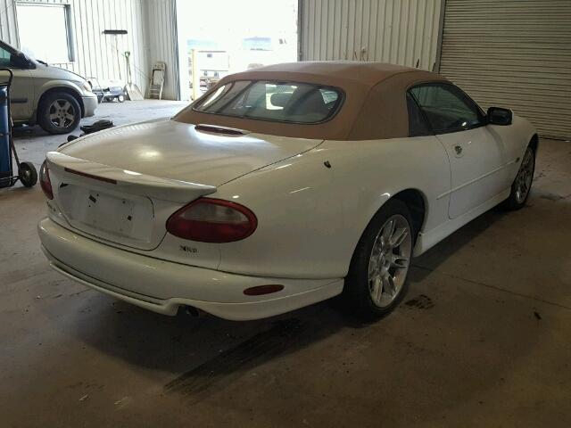 SAJJA42C5YNA03608 - 2000 JAGUAR XK8 WHITE photo 4